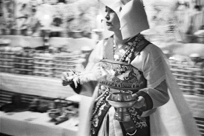 安世鴻写真展 Ahn Sehong 「魂巫 Honmu -魂を呼び寄せる躍動- 」
