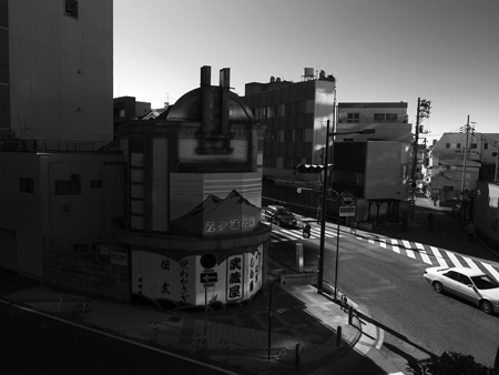 市川 篤 Atsushi Ichikawa  [monochromeの街]