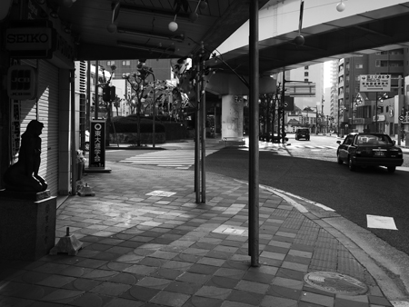 市川 篤 Atsushi Ichikawa  [monochromeの街]