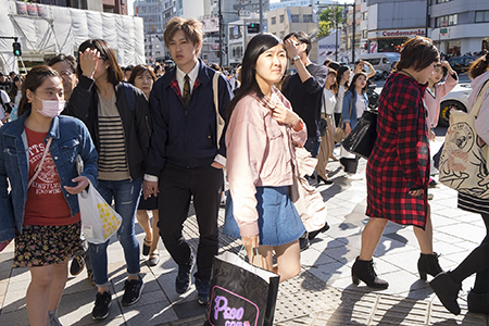 吉田仁美 Hitomi Yoshida [IN THE CROWD]